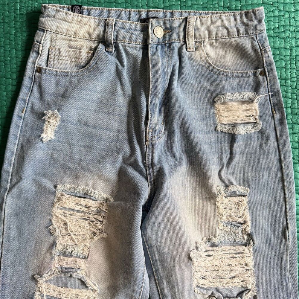 Y2K Elite Jeans Distressed Denim Jeans Raw Hem Pants Light Blue Wash Womens Sz 9 - Picture 11 of 16